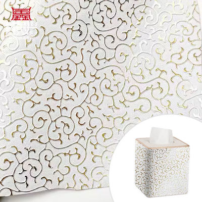 Venda a retalho de PVC em filme dourado de estilo em relevo Couro sintético artificial para sacos Embalagem Caixa Calçados Tecido de caderno