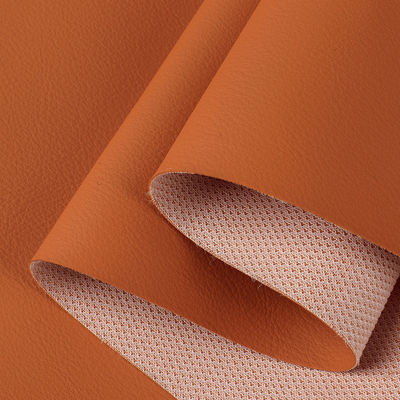 Mobiliário em couro artificial