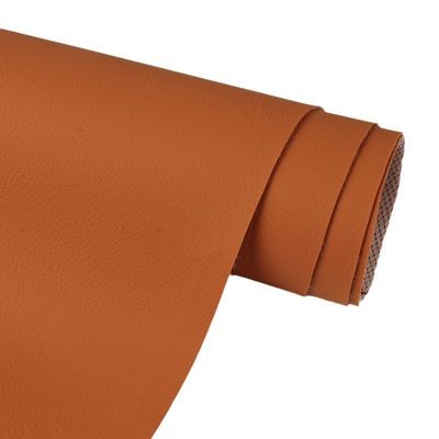 Mobiliário em couro artificial