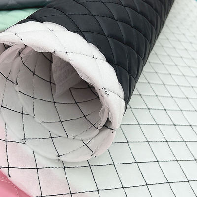 3 mm espessura PVC Quilted Esponja Suede Textura Couro Falso Anti-Rescate Impermeável para sofás Acessórios de móveis decorativos