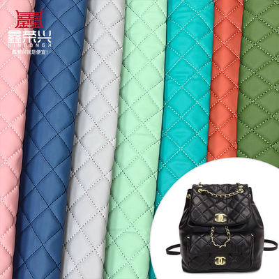 3 mm espessura PVC Quilted Esponja Suede Textura Couro Falso Anti-Rescate Impermeável para sofás Acessórios de móveis decorativos