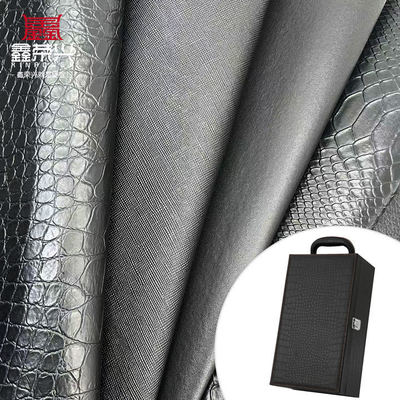 Atacado PVC Faux Couro Carteira Caixa Sapatos Caderno Lichia Animal Tecido Cruzado Padrão Artificial Couro Sintético