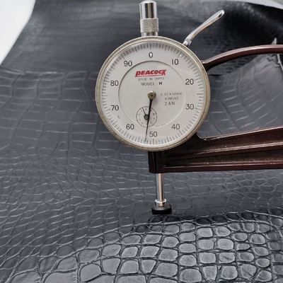 Pvc grão de crocodilo couro sintético carteira de bolso sapatos notebook tecido de couro