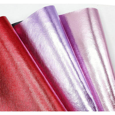 Filtro de filme de PVC Metal Cross Pattern Saco de mão de couro sintético Caixa de carteira Sapatos Notebook Tecido de couro falso