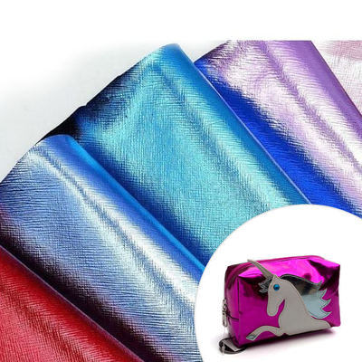 Filtro de filme de PVC Metal Cross Pattern Saco de mão de couro sintético Caixa de carteira Sapatos Notebook Tecido de couro falso
