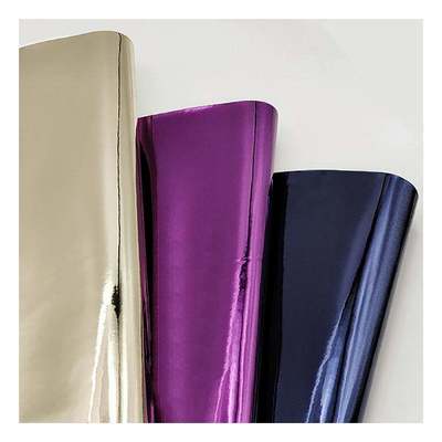 Sapatos sintéticos de alta qualidade Bolso de mão Caixa de notas Couro PU Arco-íris Holográfico Metálico Espelho Colorido Tecido de Couro