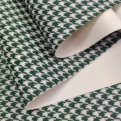 Tecido de couro sintético com estampa xadrez de PVC para bolsas decorativas, capas de telefone, tapetes de mesa, capas de sofá e projetos de artesanato