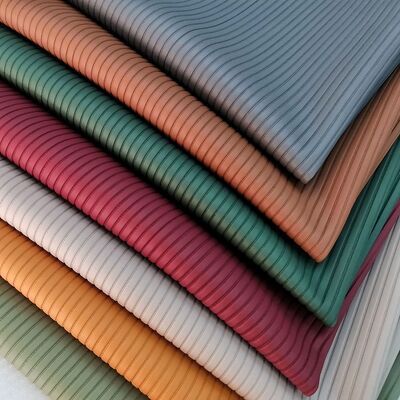 PVC de grãos listrados de couro sintético em relevo Materiais de couro falso para móveis para sofás Assentos Produtos domésticos