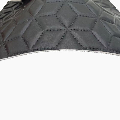 Custom PVC Diamond Embroidery Quilted Perly Synthetic Leather Needle Punch Foam para Car Seat Cover Sofa Tecido de Couro Falso