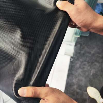 Modelos em relevo de PVC elástico Couro sintético para cadeirinhas de automóveis de motocicletas Cobertas de couro falso durável Decoração de móveis
