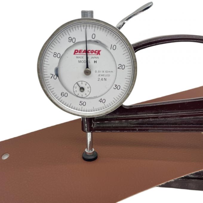 PVC resistente &agrave; abras&atilde;o em relevo de couro para cadeirinhas de carro 54 "de largura 10